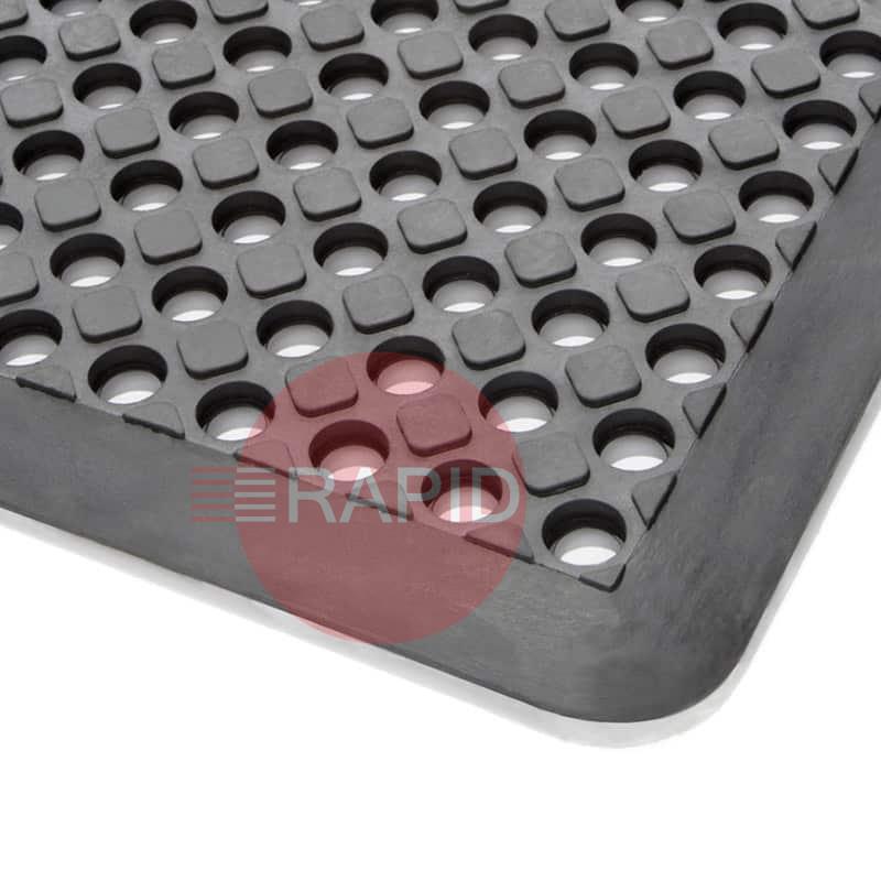 P10130-09015018-BKBK  Opti-Mat Premium Oil-Resistant Anti-Fatigue Mat, Black Ramped Edges